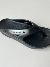 画像3: SALE and wander / アンドワンダー / OOFOS original × and wander recovery sandal (3)