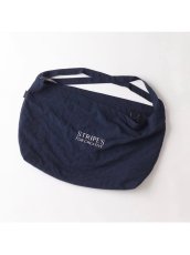画像2: S.F.C - Stripes For Creative / エスエフシー / SFC MESSENGER TOTE  (2)