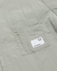 画像4: uniform experiment / CRYSTAL NYLON VENTILATION SHIRT (4)